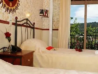 Apartman Tsiolis & *