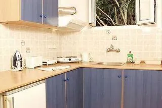 Tsiolis & Apartamento *